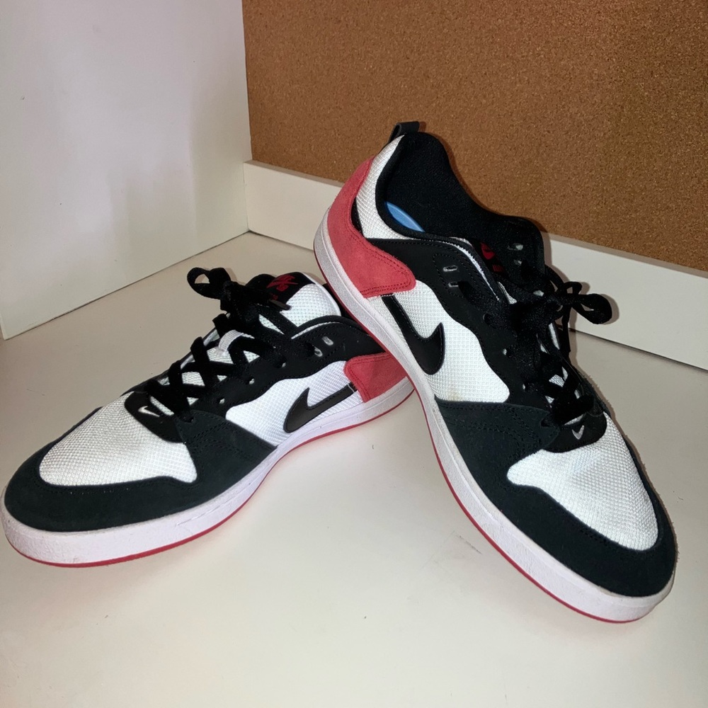 Nike Mens SB Red, White, and Black shoes